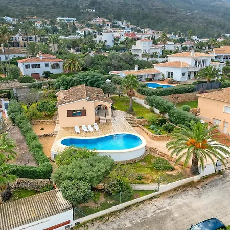 Khiter Villa *