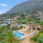 Willa Khiter Denia